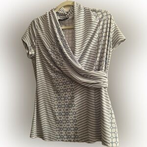 DKNY Faux Wrap Ruched Neckline. Blue and Ivory Jersey. Size Medium.